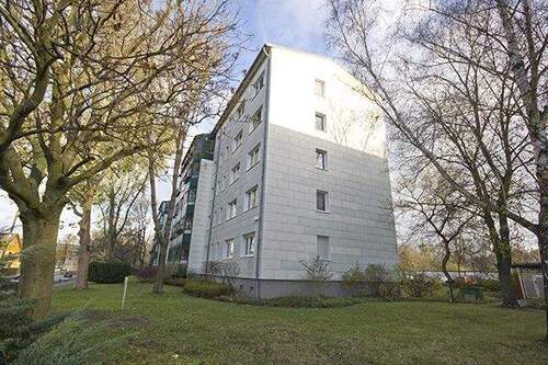 Giebel - 2 Zimmer Etagenwohnung in Halle (Saale)