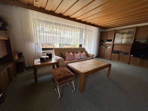 EG Wohnen - 8 Zimmer Doppelhaushälfte zum Kaufen in Eckental