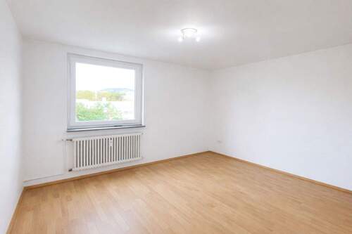 Schlafzimmer 1 - 3 Zimmer Etagenwohnung zur Miete in Leonberg