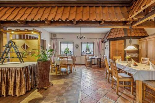 Gaststube(1) - Hotel, Pension, Gasthof in Lütjensee zum Kaufen