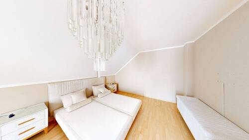 Schlafzimmer im OG - 