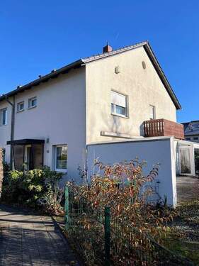 Zugang zum Haus -2 - Reihenendhaus mit 99,00 m&sup2; in Braunschweig zum Kaufen