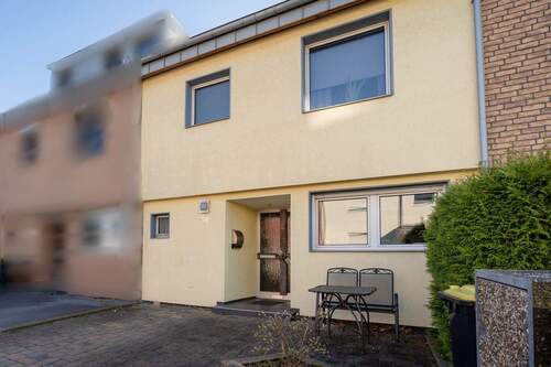 Außenansicht - 5 Zimmer Reihenmittelhaus zum Kaufen in Köln