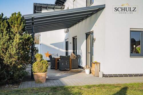 Terrasse - Mehrfamilienhaus, Wohnhaus mit 128,50 m&sup2; in Cloppenburg zum Kaufen