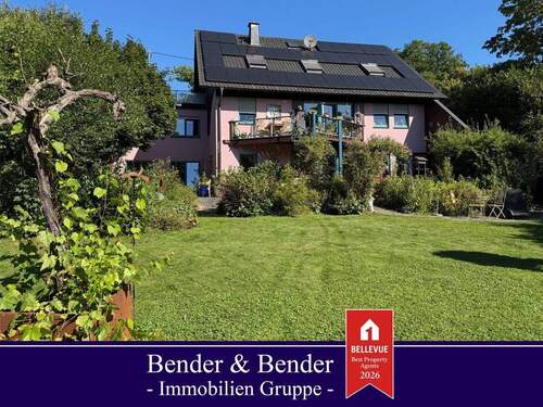 www.bender-immobilien.de - Raumwunder mit Weitblick: Großzügiges Wohnhaus mit Naturgarten in ruhiger Lage von Nümbrecht!