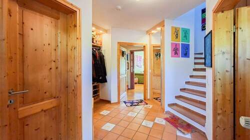 Eingangsbereich EG - 