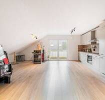 AIGNER - Ruhig gelegener Dachgeschosstraum in Trudering mit sonnigen Balkon - München Trudering-Riem