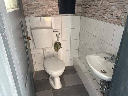 Toilette Wohnung II - 