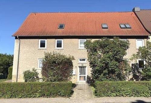 Außenansicht - Vier-Familienhaus in Mücheln - 170.000,00&nbsp;EUR Kaufpreis, ca.&nbsp; 323,00&nbsp;m&sup2;&nbsp;Wohnfl&auml;che
