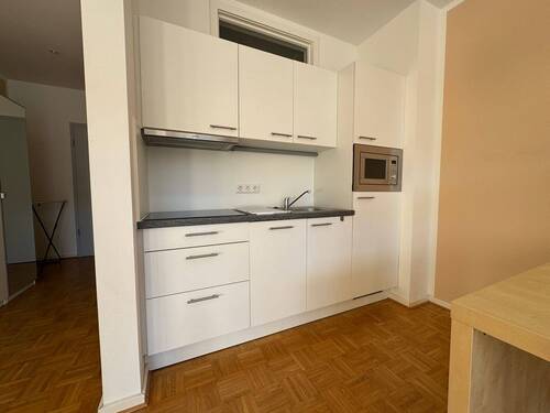 Einbauküche - 1 Zimmer Etagenwohnung in Leipzig