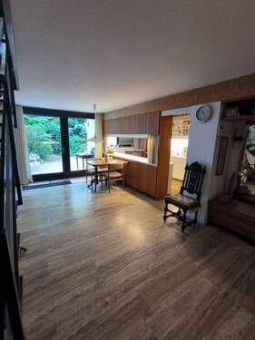 Flur Erdgeschoss - 6 Zimmer Mehrfamilienhaus, Wohnhaus in Wolfsburg-Fallersleben