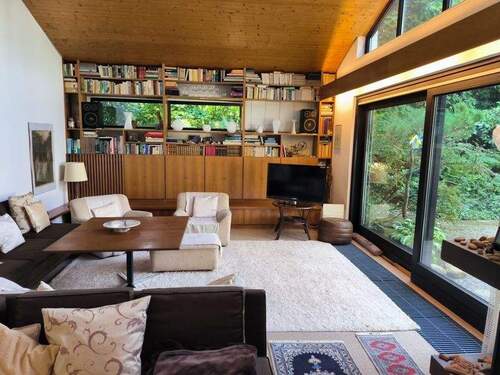 Wohnzimmer - Mehrfamilienhaus, Wohnhaus in Wolfsburg-Fallersleben zum Kaufen