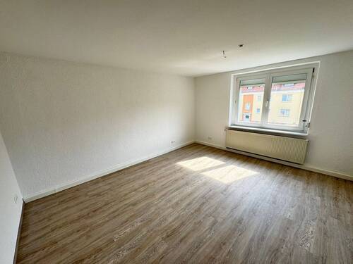 07ZIMMER.jpg - 
