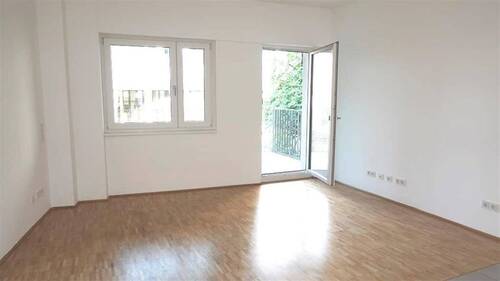 Wohnküche mit Balkon - 