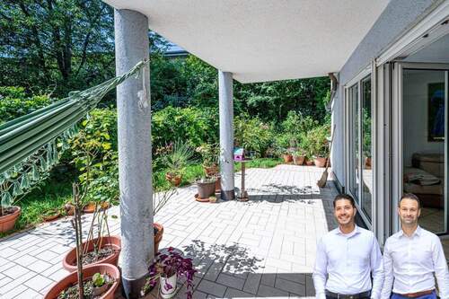 Außenansicht - Großzügige 2-Zimmer-Wohnung mit Garten - Ausbau auf 3 Zimmer möglich