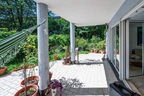Außenansicht - 2 Zimmer Etagenwohnung zum Kaufen in Freiburg