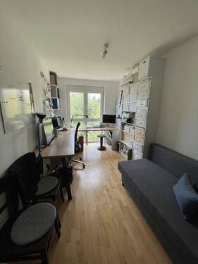 Arbeitszimmer / Kinderzimmer - 