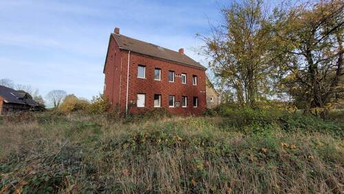 Südansicht Wohnhaus - 