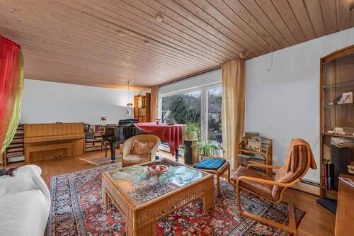 Bild 2 - 7 Zimmer Einfamilienhaus zum Kaufen in Mühlhausen-Ehingen