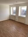Wohnzimmer Ansicht 3. - Schöne preiswerte 2-R-Wohnung ca.34m2in MD-Sudenburg zu vermieten.