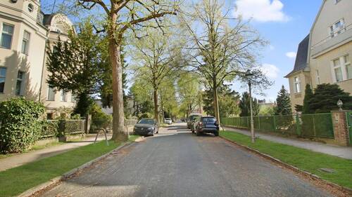 Ruhige Nebenstraße - 