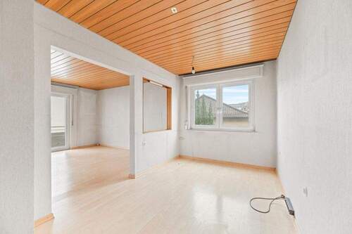 Wohn-/Essbereich - Etagenwohnung mit 83,00 m&sup2; in Stuttgart zum Kaufen