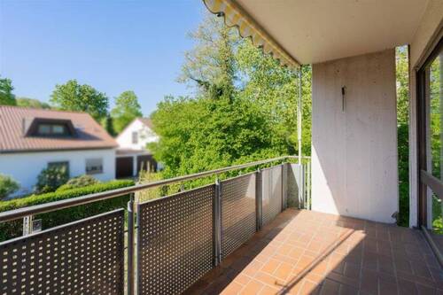 Blick nach Südwest - 4 Zimmer Etagenwohnung zum Kaufen in Göppingen