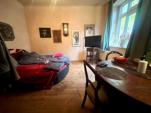 Wohn- und Schlafzimmer (Ansicht 2) - 1 Zimmer Terrassenwohnung zum Kaufen in Hamburg