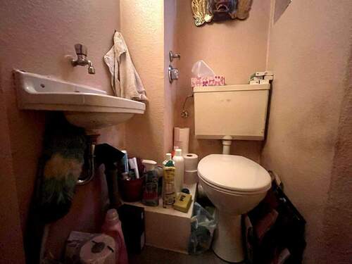 WC - 