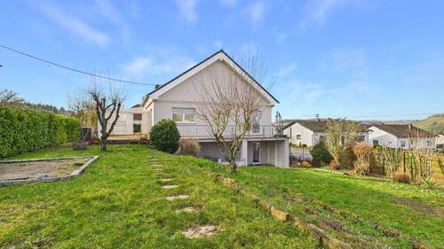 Garten - Einfamilienhaus mit 193,00 m&sup2; in Perl zum Kaufen