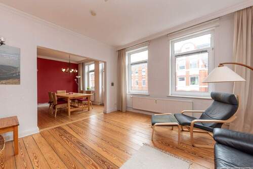 Wohn-Essbereich - 4 Zimmer Etagenwohnung zum Kaufen in Kiel