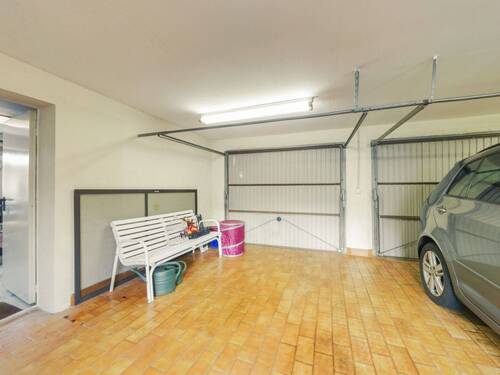 Garage - 