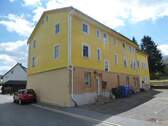 Ansicht - Helle, renovierte Wohnung mit Einbauküche!