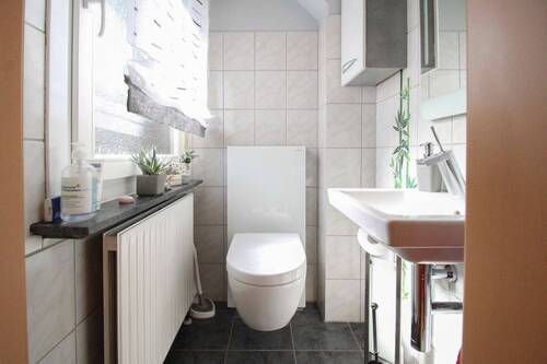 06 Gäste WC - 