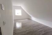 Zimmer 2 - 