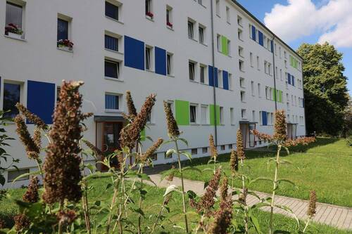 Max-Roscher-Straße 2-6 - 