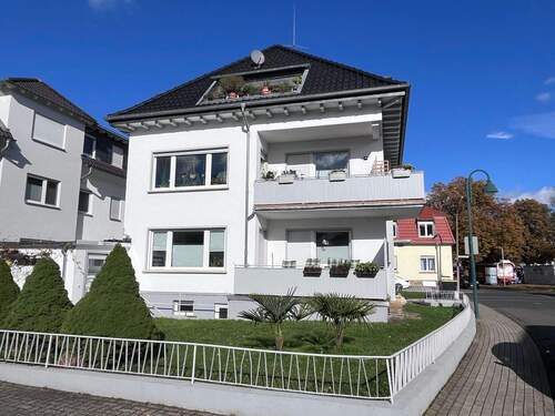 Außenansicht - 4-Zimmer Erdgeschosswohnung mit südlich ausgerichtetem Balkon in Ahrweiler