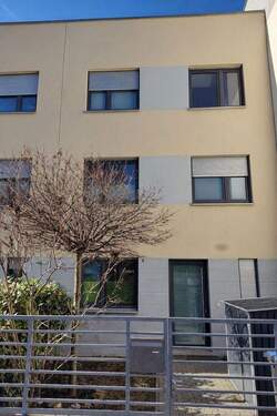 Straßenansicht - 5 Zimmer Reihenmittelhaus zum Kaufen in Leipzig