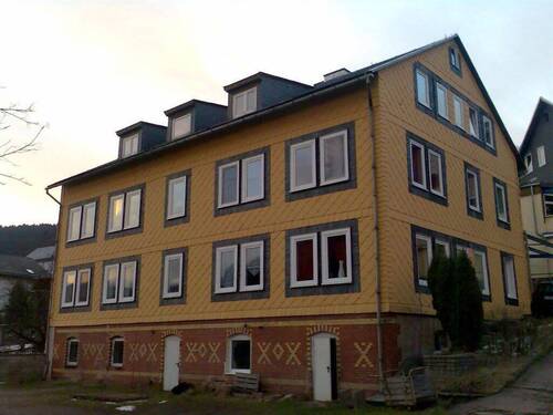 Außenansicht - Schöne 4-Raum Wohnung in ruhiger Lage!