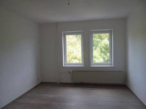 Zi. 1 - 4 Zimmer Etagenwohnung in Ilmenau-Manebach