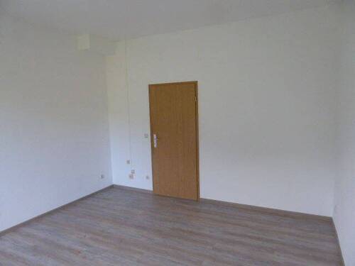 Zi. 1 - Etagenwohnung mit 83,00 m&sup2; in Ilmenau-Manebach zur Miete