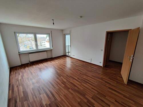 Bild 2 - 2 Zimmer Etagenwohnung zum Kaufen in Nürtingen