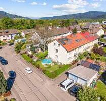 7-Zimmer-Familienhaus energetisch modernisiert mit großem Garten, Pool & flexiblem Raumkonzept - Kirchzarten