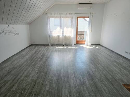 Wohnzimmer - 2 Zimmer Etagenwohnung zum Kaufen in Schlierbach