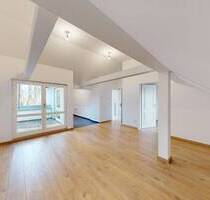 Lichtdurchflutetes 2-Zimmer DG-Schmuckstück mit Ost-Balkon und neuer Einbauküche - Nürnberg Höfen