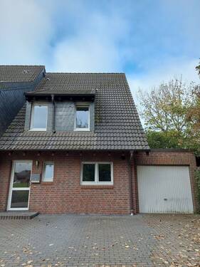 Hausfront - Ruhig gelegenes Reiheneckhaus in Kalkar-Wissel mit Gestaltungsspielraum