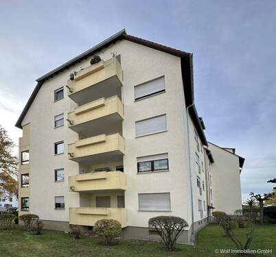 Aussenansicht - 3 Zimmer Etagenwohnung zum Kaufen in Karben