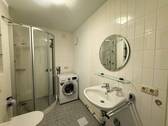 Bad.jpg - 2 Zimmer Etagenwohnung zur Miete in Ingolstadt
