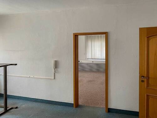 Büro im Flachbau auf West (2) - 