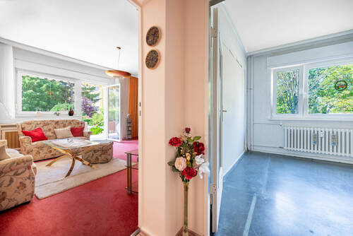 Wohn- & Schlafzimmer - 3 Zimmer Etagenwohnung zum Kaufen in Berlin